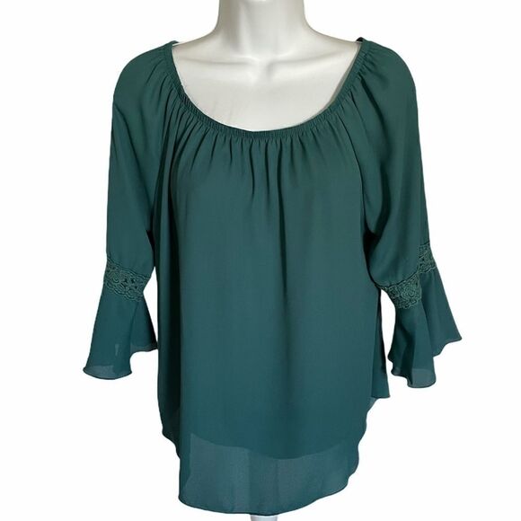 Pretty Bell Sleeve Blouse, Size Medium - Picture 1 of 4